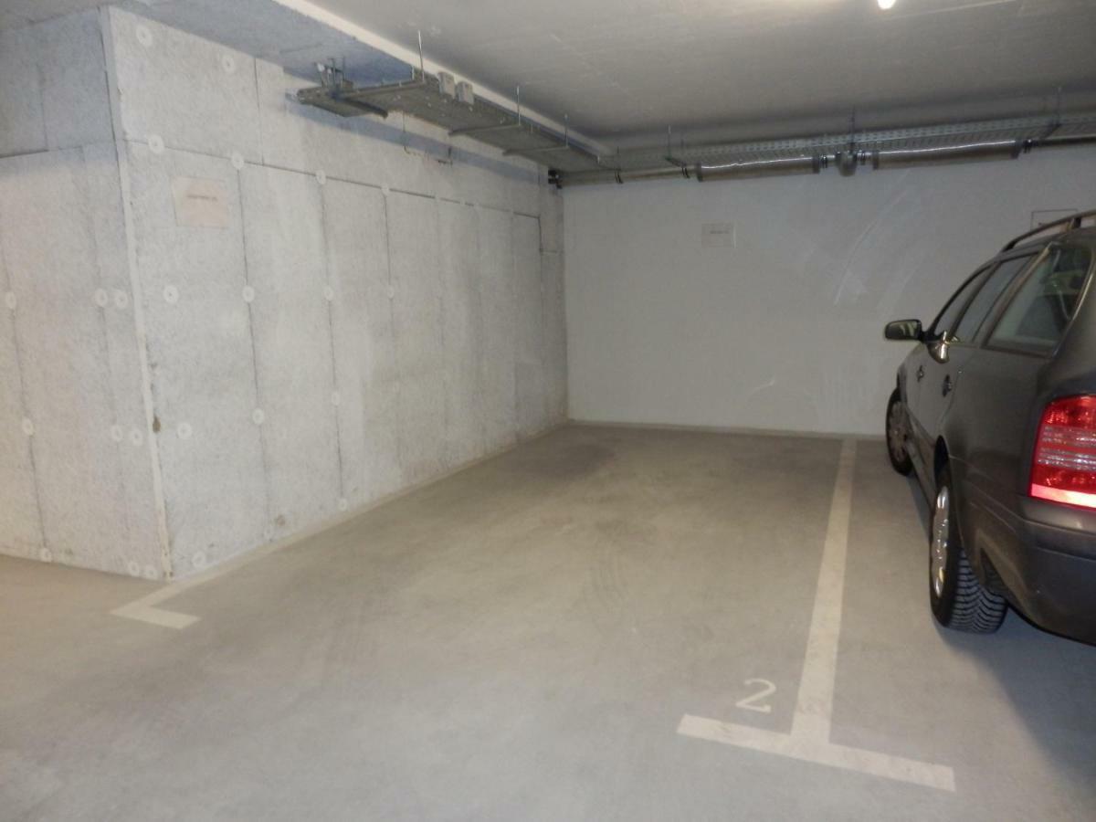 Spacious, Modern 1-Bdrm Apt Near Vic & Austria Ctr Apartment Vienna Exterior photo